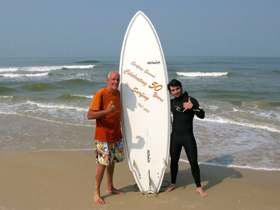 Bollywood Goes Surfing at mantra surf club rish-taurani-with-swami-at-mantra-surf-club-8494988