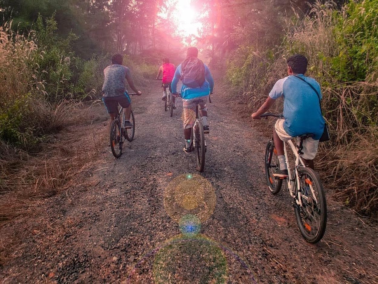 adventure-cycling Beginner 5-day Surf Course at Mantra Surf Club